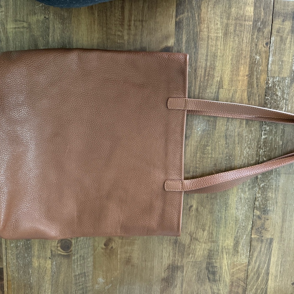 Ann Taylor Elegant Brown Leather Tote Bag